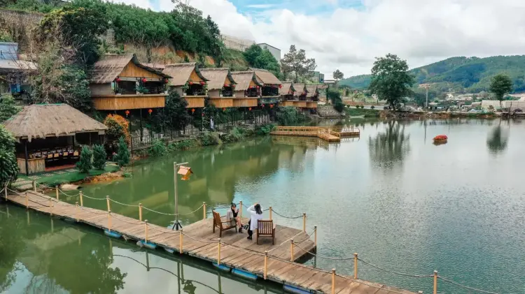 Du lịch An Sơn Hồ Đà Lạt - Nơi bạn có thể sống ảo như ở cổ trấn Trung Quốc